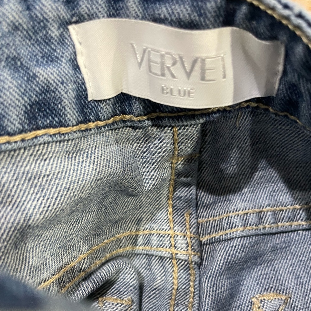 Veret distressed cropped jeans